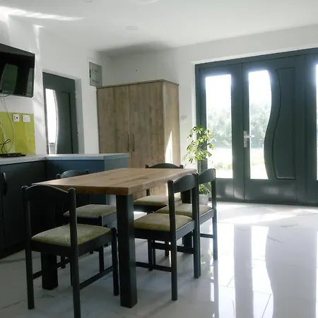 Tomo 2 Apartment