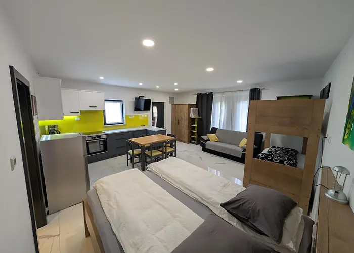 Tomo 2 アパート ポストイナ